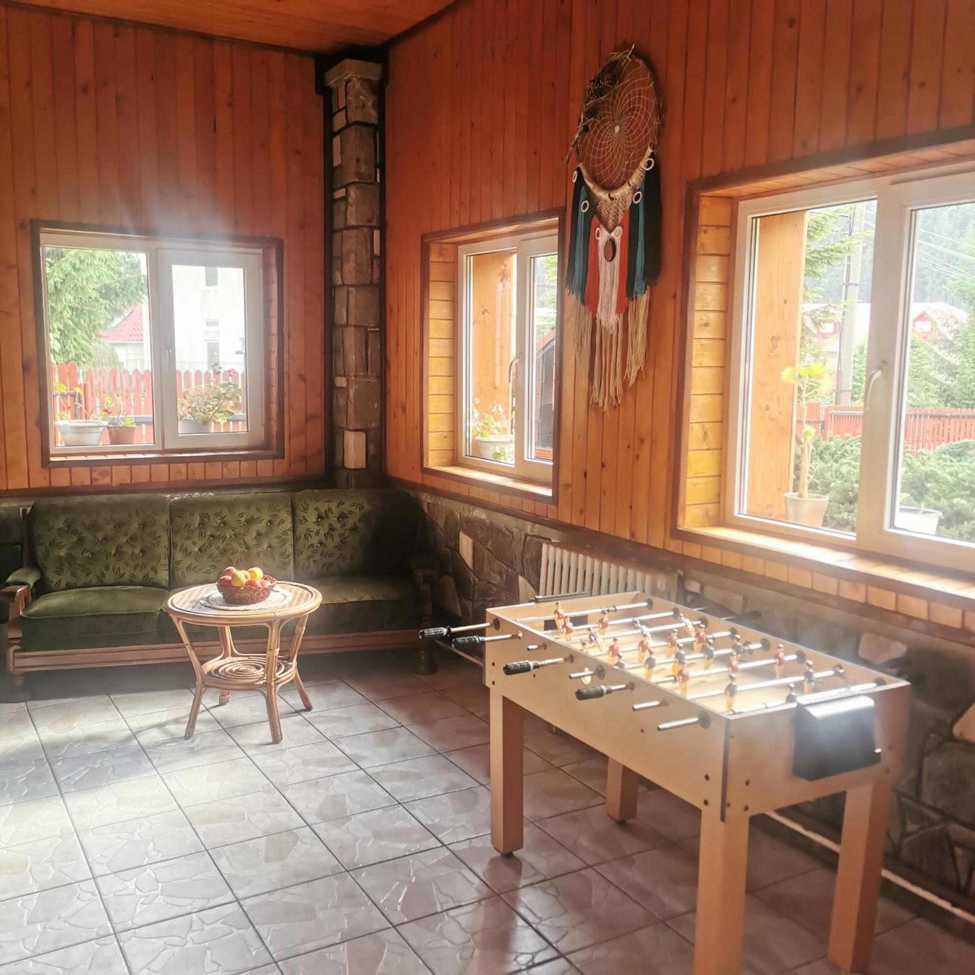 Pensiunea Fara Nume Буштени Экстерьер фото